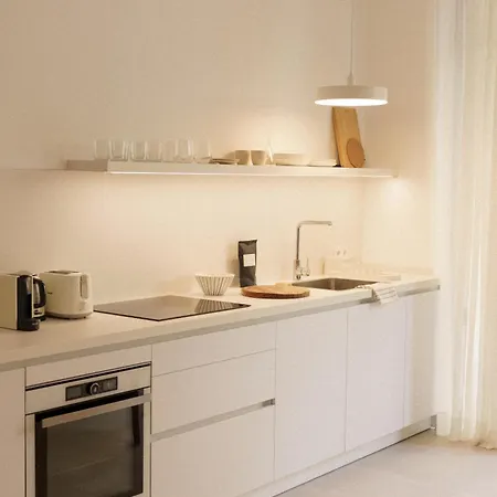 Luca Oliva Homes Riverside Апартаменты *