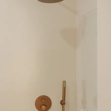 Luca Oliva Homes Riverside * Севилья