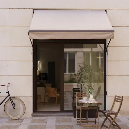 Апартаменты Luca Oliva Homes Riverside *